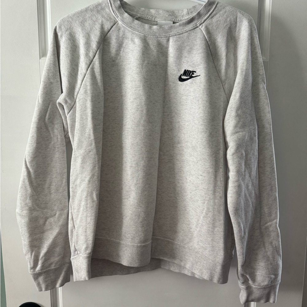 Nike Women's Gray Sweatshirt